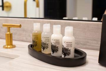 Bathroom amenities