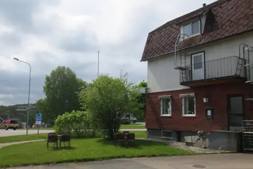 Photo 6