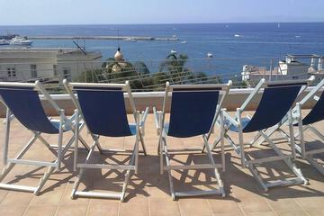 Sundeck