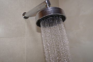 Bathroom shower