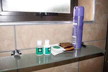 Bathroom amenities