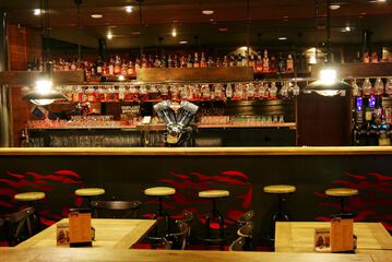 Sports bar