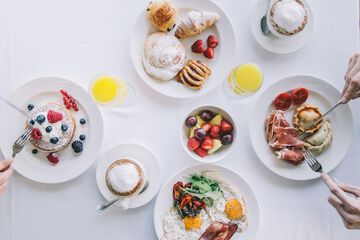 Breakfast buffet