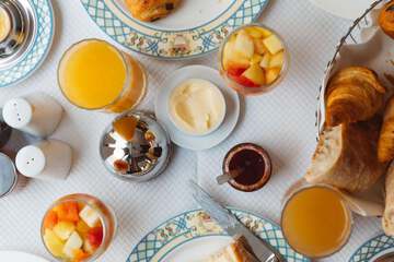 Breakfast buffet