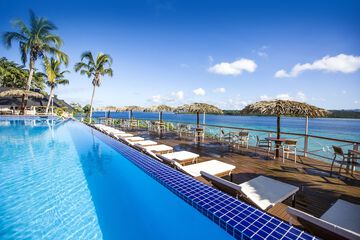 Infinity pool