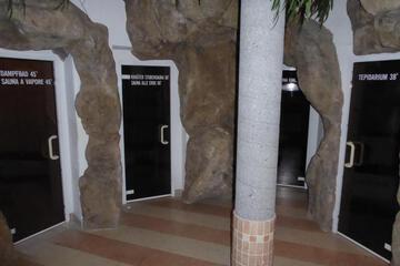 Photo 33