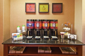 Breakfast/Coffee Service 23 of 31