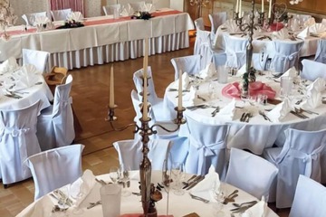 Indoor wedding