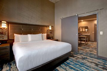Room 19 of 65