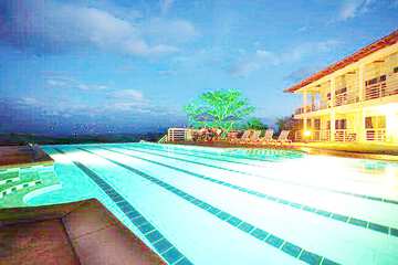 Infinity pool