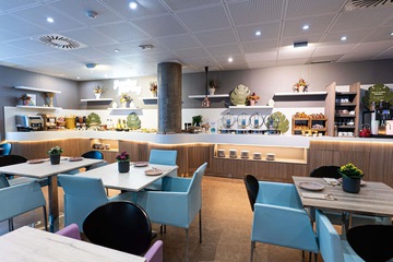 Breakfast area
