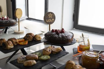 Breakfast buffet