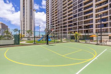 Sport court