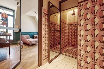 Steam room