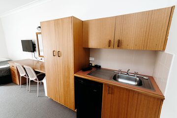 Private kitchenette
