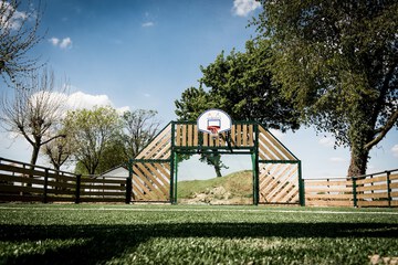 Children's play area - outdoor