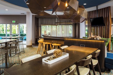 Hotel Interior 9 of 47