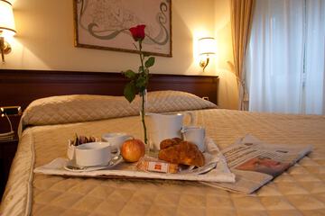 Room service - dining
