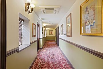 Ballroom/Hall 49 of 55