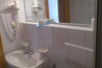 Photo 46
