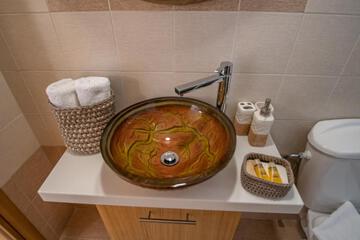 Photo 51