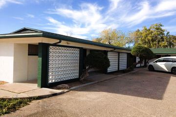 Hotel Interior 4 of 15