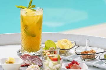 Poolside bar