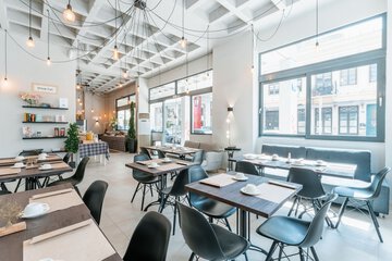 Breakfast area