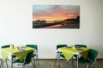 Breakfast area