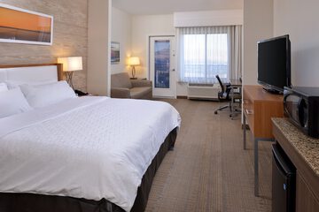 Room 35 of 86