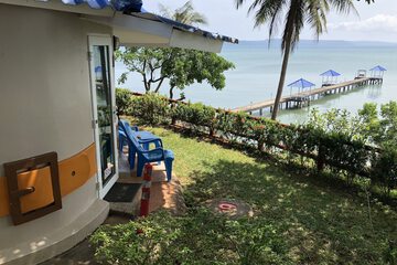 Beach/ocean view