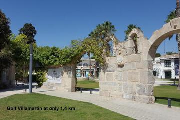 Photo 33