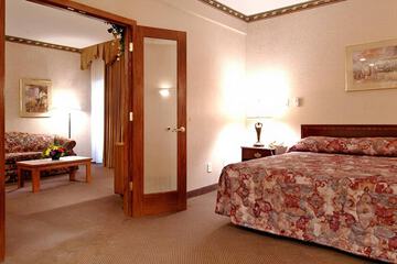 Bismarck Hotel and Conference Center