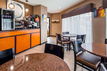 Breakfast/Coffee Service 16 of 17