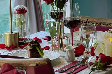 Couples dining
