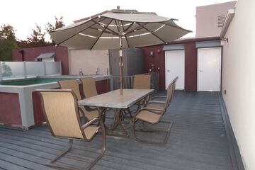 Sundeck
