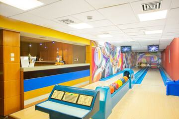 Bowling