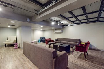 Hotel Interior 30 of 110