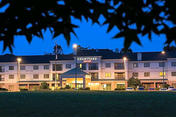 Courtyard by Marriott Columbus Tipton Lakes