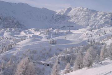 Skiing