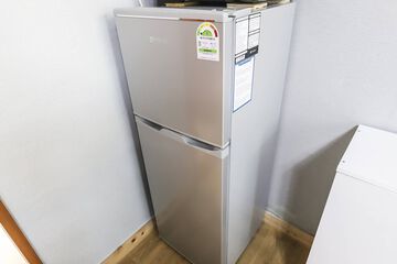 Mini-refrigerator