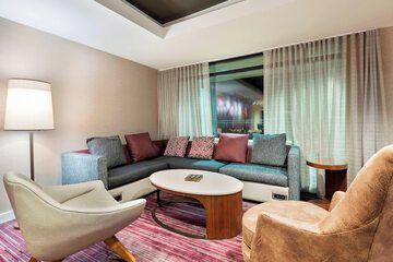 Hotel Interior 7 of 37