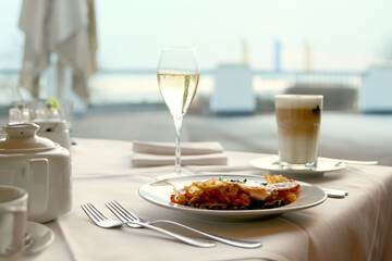 Breakfast buffet