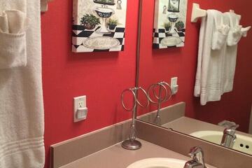Bathroom sink