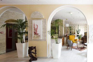 Lobby sitting area