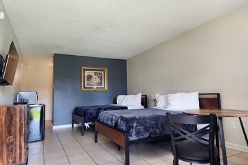 Red Carpet Inn - Houma LA