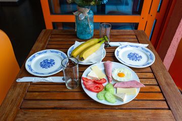 Breakfast meal