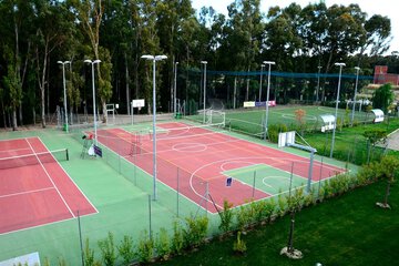 Tennis court