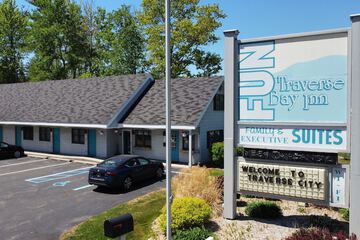 Traverse Bay Inn