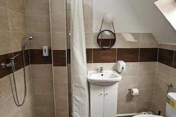 Photo 44